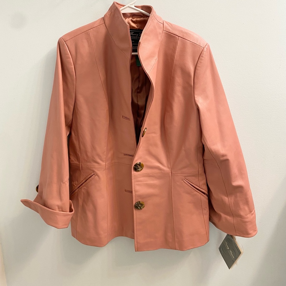 NWOT Terry Lewis Luxuries Leather Coat Pink